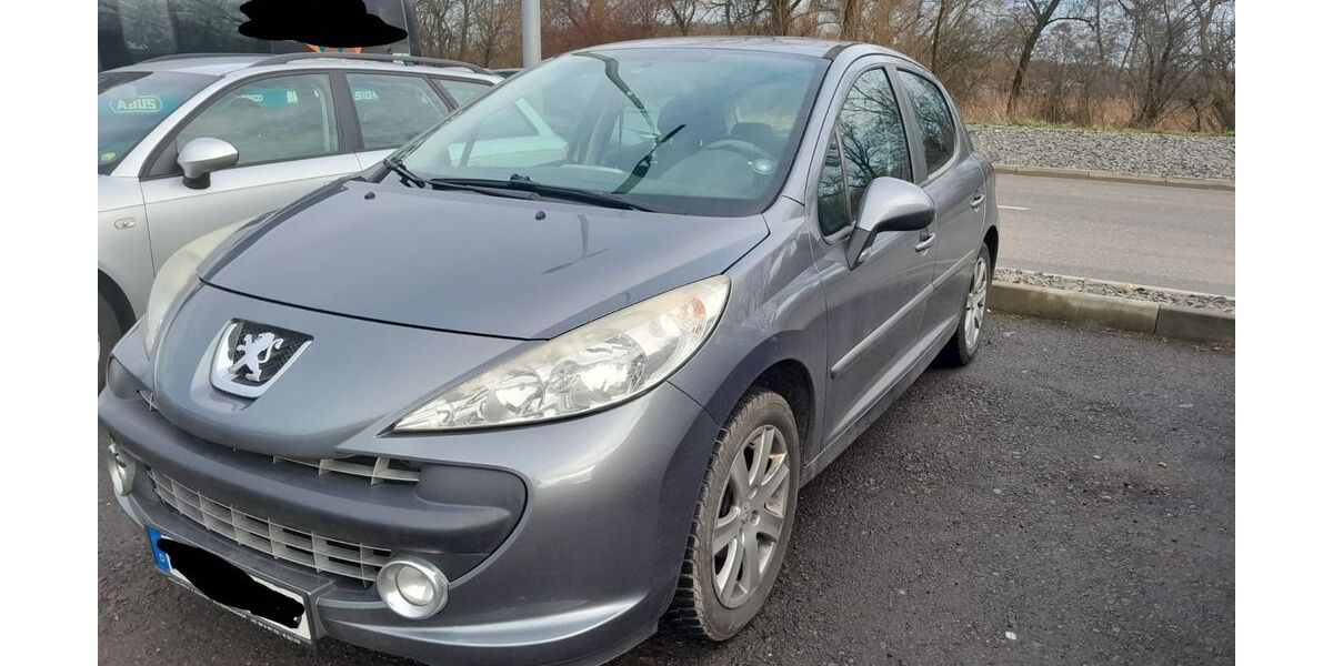 Peugeot 207 167.000 km 1.600 &euro; Blieskastel 66440