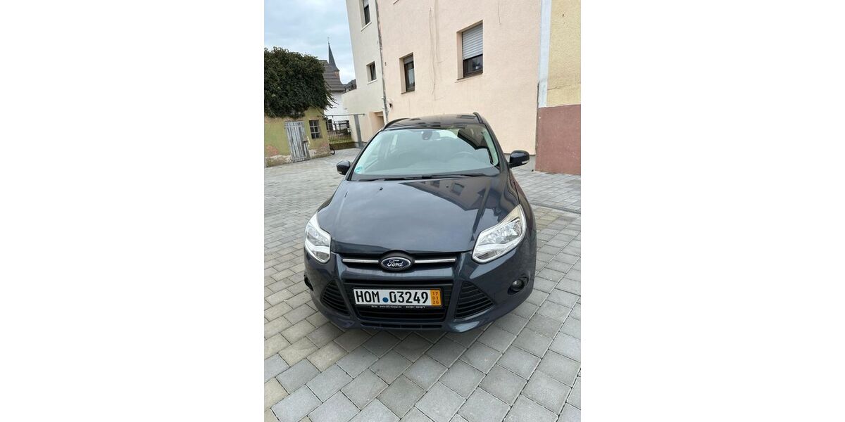 Ford Focus 157.000 km 4.500 &euro; Schiffweiler 66578