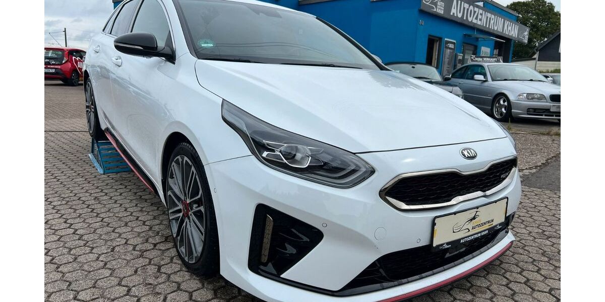 Kia pro ceed / ProCeed 87.000 km 19.990 &euro; Bruchmühlbach-Miesau 66892