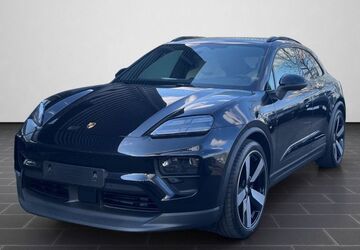 Porsche Macan 11.900 km 92.850 &euro; Saarbrücken 66115