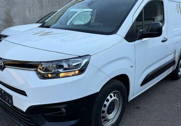 Toyota Proace City 48.400 km 13.400 &euro; Saarbrücken - Burbach 66115
