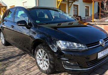 VW Golf 84.866 km 12.490 &euro; Wahnwegen 66909