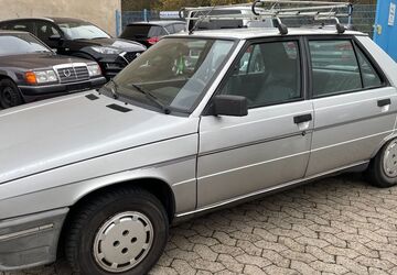 Renault R 9 90.000 km 999 &euro; Saarbrücken 66115
