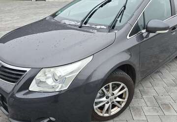 Toyota Avensis 149.740 km 8.800 &euro; Ramstein-Miesenbach 66877