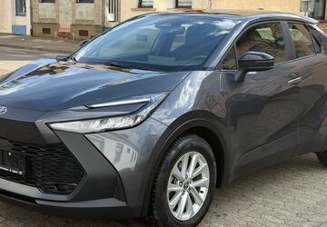 Toyota C-HR 1.890 km 27.800 &euro; Saarbrücken - Burbach 66115