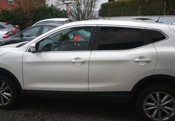 Nissan Qashqai 143.000 km 9.990 &euro; Saarbruecken 66119