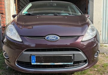 Ford Fiesta 98.000 km 4.700 &euro; Saarbrücken 66115