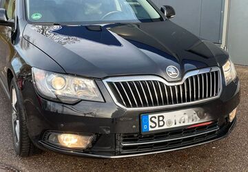 Skoda Superb 165.128 km 5.800 &euro; Saarbrücken 66131
