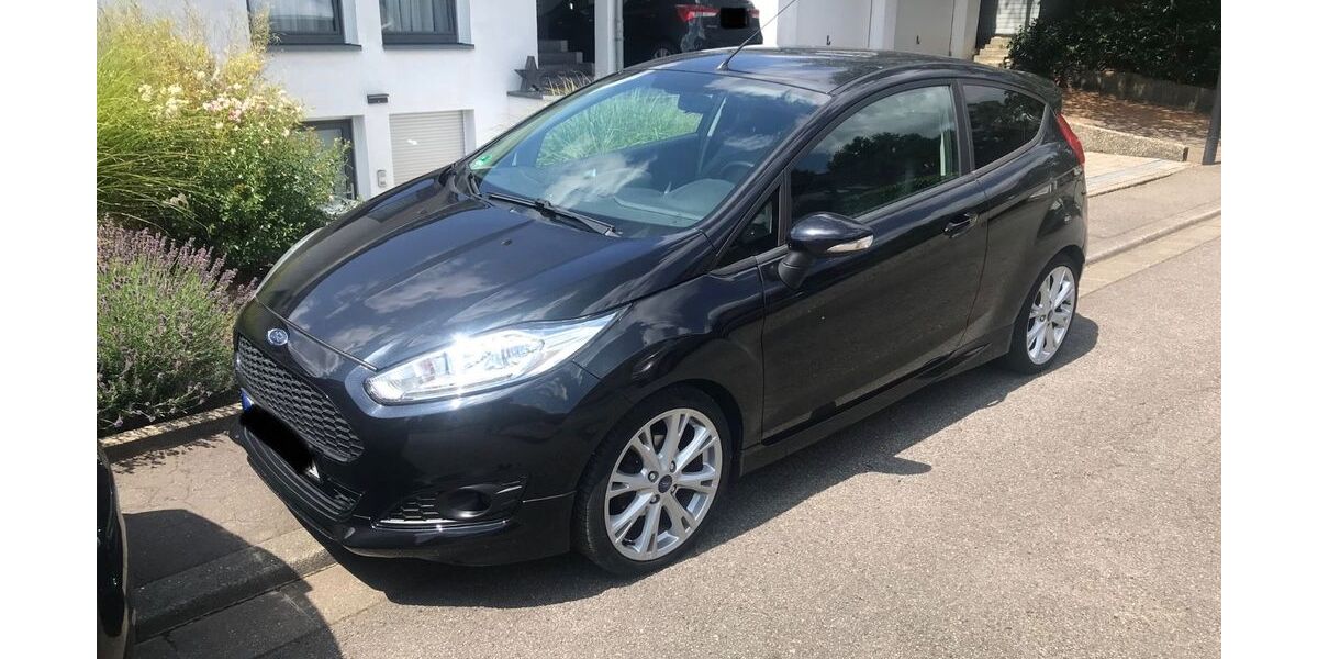 Ford Fiesta 72.800 km 7.300 &euro; Homburg 66424