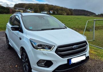 Ford Kuga 124.800 km 16.000 &euro; Quirnbach 66909