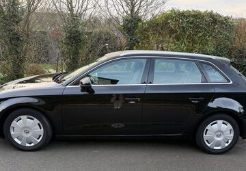 Audi A3 103.800 km 16.900 &euro; Saarbrücken 66123