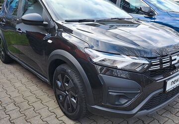 Dacia Sandero 11.100 km 15.500 &euro; Tholey 66636