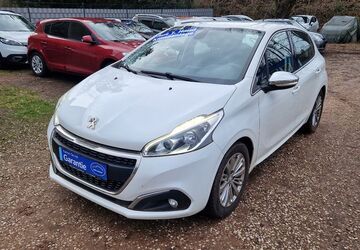 Peugeot 208 99.000 km 7.999 &euro; Saarbrücken 66117
