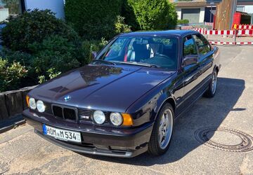 BMW M5 317.000 km 29.800 &euro; Homburg 66424