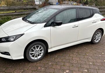 Nissan Leaf 61.100 km 15.200 &euro; Homburg 66424