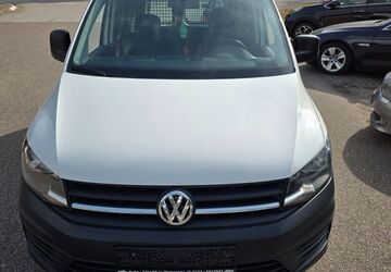 VW Caddy 192.000 km 8.900 &euro; CLAUSEN 66978