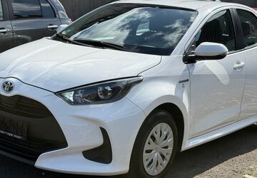 Toyota Yaris 128.000 km 14.400 &euro; Saarbrücken - Burbach 66115