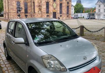 Daihatsu Sirion 127.000 km 2.000 &euro; Saarbrücken 66113