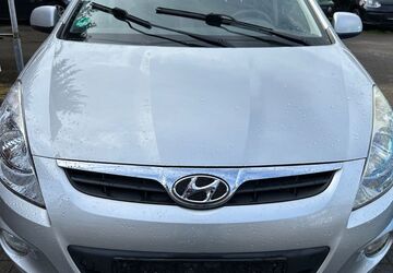 Hyundai i20 124.181 km 3.999 &euro; Homburg 66424