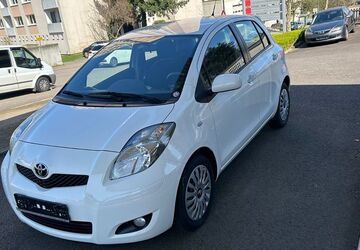 Toyota Yaris 138.000 km 4.899 &euro; Neunkirchen/Wellesweiler 66539