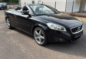 Volvo C70 121.600 km 11.990 &euro; Homburg 66424