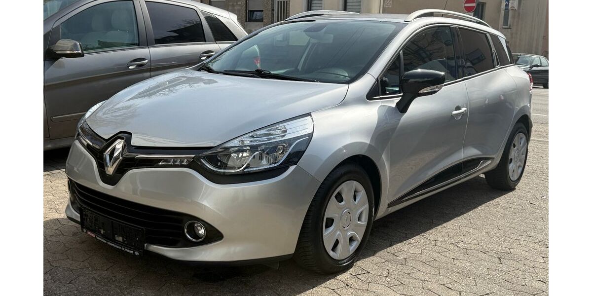 Renault Clio 99.000 km 6.400 &euro; Saarbrücken - Burbach 66115