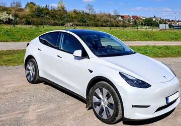 Tesla Model Y 119.800 km 28.700 &euro; Schönenberg-Kübelberg 66901