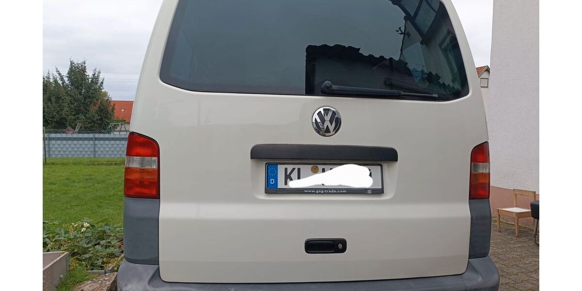 VW T5 Caravelle 270.000 km 8.000 &euro; Bruchmühlbach 66892