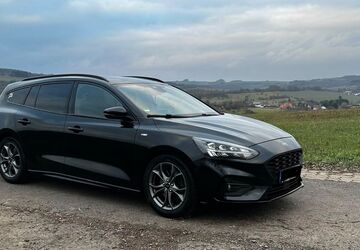 Ford Focus 115.000 km 14.499 &euro; Krottelbach 66909