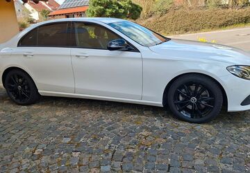 Mercedes-Benz E 220 107.000 km 25.500 &euro; Kottweiler-Schwanden 66879