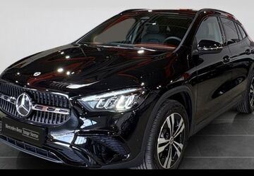 Mercedes-Benz GLA 180 2.578 km 40.380 &euro; Saarbrücken 66117
