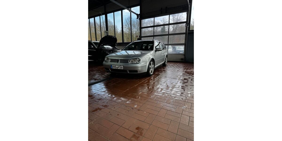 VW Golf 360.000 km 2.500 &euro; Freisen 66629